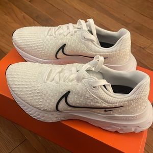 BRAND NEW! Nike React Infinity Women’s 8